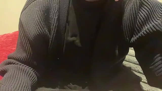 Snapshot of atom0407 chatting on March 19, 4:55 pm atom0407 online show from March 19, 4:55 pm