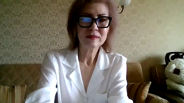 Elegant00Lady online show from May 11, 4:07 am