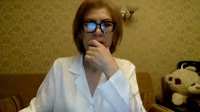 Elegant00Lady online show from May 30, 6:05 pm