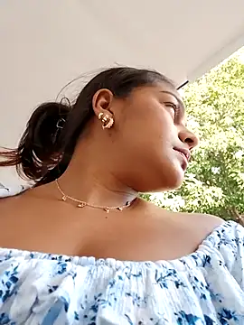 anaesca online show from February 19, 12:11 pm