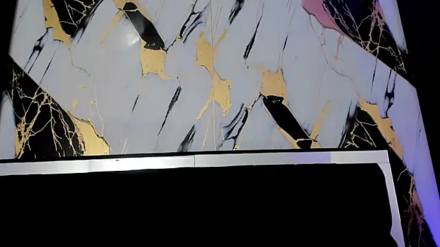 Snapshot of Seductivo_jr chatting on March 20, 10:32 am Seductivo jr online show from March 20, 10:32 am