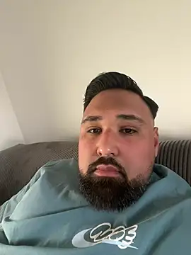 Anacondaking10 online show from May 2, 2:22 pm