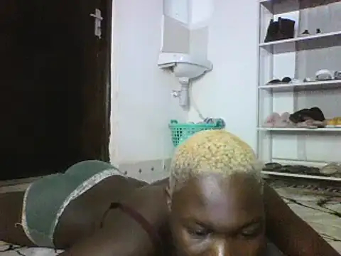 sexyqueen02 online show from March 4, 11:11 pm