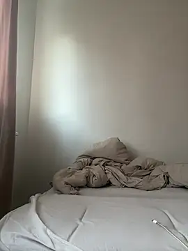 Sara darling online show from March 8, 6:21 am