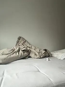 Sara darling online show from March 12, 6:51 am