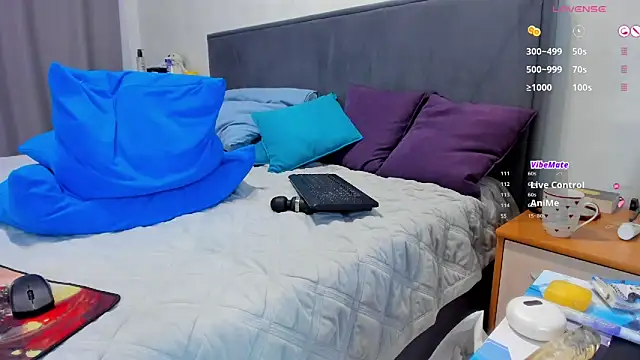  Luna Ly online show from November 19, 3:39 am