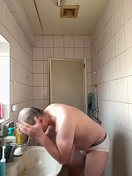 chih515 online show from March 7, 12:04 am