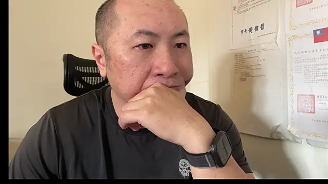 chih515 online show from March 11, 1:05 am