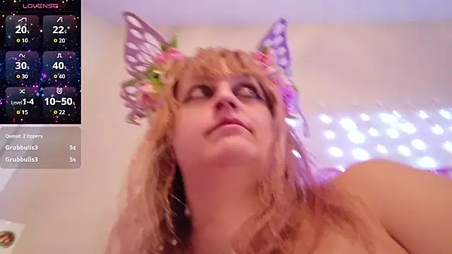 Snapshot of BabyZelda chatting on July 6, 3:03 pm BabyZelda online show from July 6, 3:03 pm