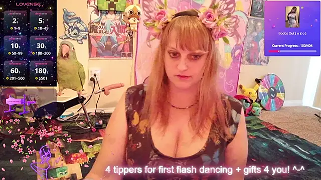 Snapshot of BabyZelda chatting on July 18, 7:50 pm BabyZelda online show from July 18, 7:50 pm