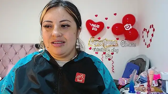 lanaqueen699 online show from February 28, 6:52 pm