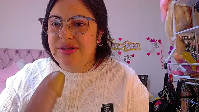 lanaqueen699 online show from June 30, 12:17 pm