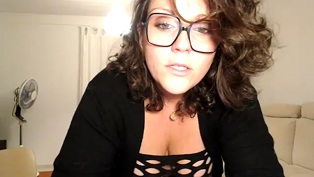 Snapshot of vagina02cam chatting on October 8, 9:56 pm vagina02cam online show from October 8, 9:56 pm