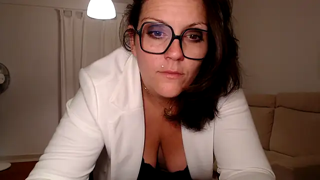 Snapshot of vagina02cam chatting on October 27, 11:09 pm vagina02cam online show from October 27, 11:09 pm