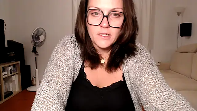 Snapshot of vagina02cam chatting on November 26, 11:17 pm vagina02cam online show from November 26, 11:17 pm