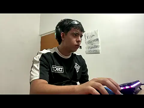 Rxbgran online show from November 26, 4:46 am