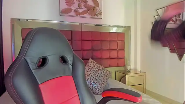 Snapshot of ShegoBlake chatting on November 22, 12:31 am ShegoBlake online show from November 22, 12:31 am