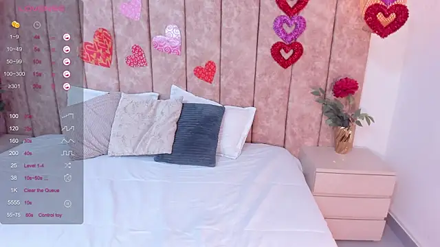 Katrina baurii online show from February 18, 1:22 pm