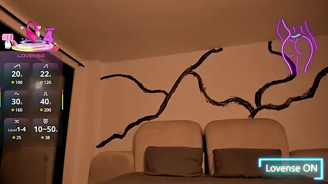 Melany Luv online show from February 13, 1:40 am