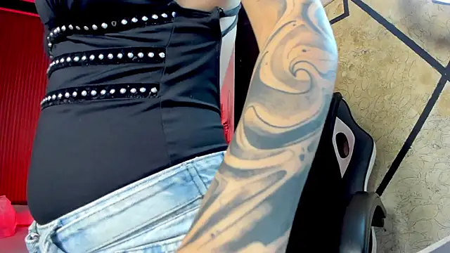 Melany Luv online show from December 4, 9:12 pm