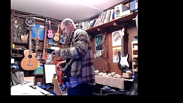 itsjameswebbscope online show from March 6, 4:52 am