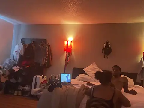 Snapshot of PrettyGal_Tingz chatting on January 10, 10:15 pm PrettyGal Tingz online show from January 10, 10:15 pm