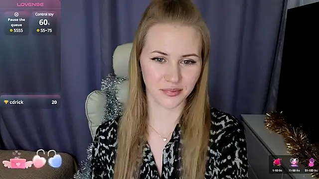 Snapshot of IsabelAllen chatting on January 3, 12:30 pm IsabelAllen online show from January 3, 12:30 pm