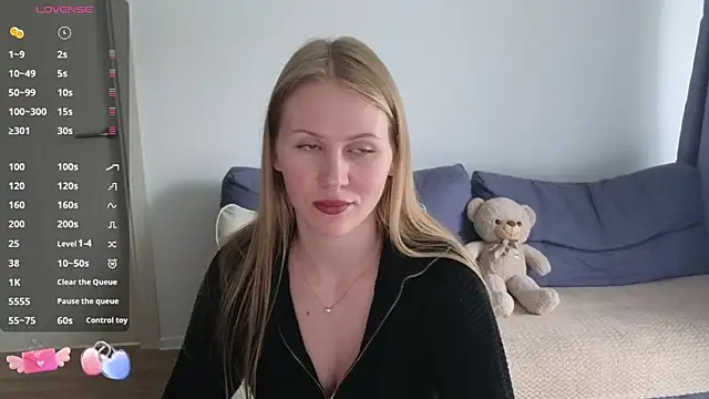 Snapshot of IsabelAllen chatting on September 15, 2:06 pm IsabelAllen online show from September 15, 2:06 pm