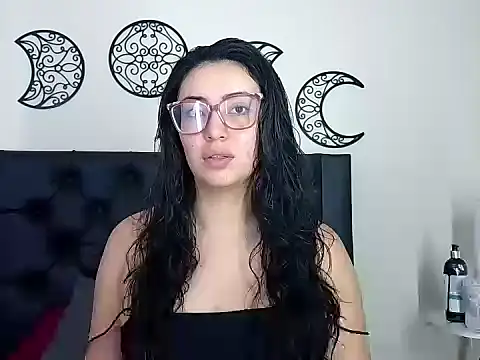 EvoletFMK online show from January 19, 4:22 pm