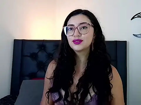 EvoletFMK online show from February 15, 5:31 pm