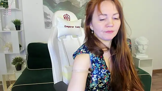 Snapshot of VanessaSmuth chatting on March 11, 1:59 am VanessaSmuth online show from March 11, 1:59 am