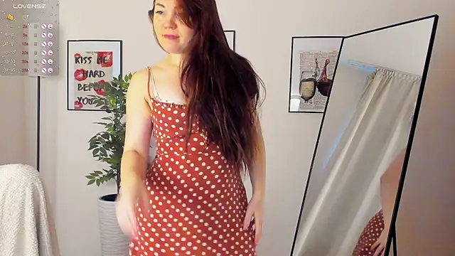 Snapshot of VanessaSmuth chatting on September 25, 1:42 am VanessaSmuth online show from September 25, 1:42 am