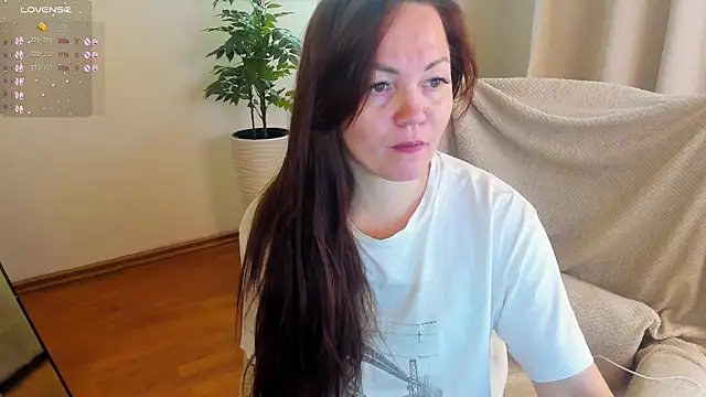 Snapshot of VanessaSmuth chatting on September 27, 2:16 am VanessaSmuth online show from September 27, 2:16 am