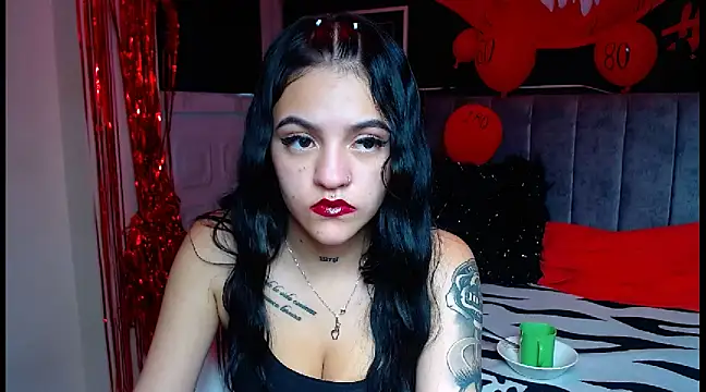 Violettasquirt online show from March 14, 9:43 pm