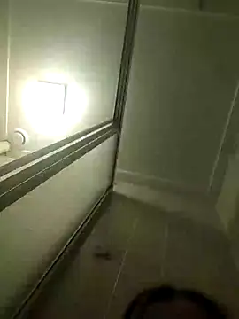 Linda 999 online show from February 17, 2:41 am