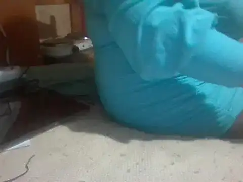 Snapshot of biuv chatting on March 12, 7:49 pm biuv online show from March 12, 7:49 pm