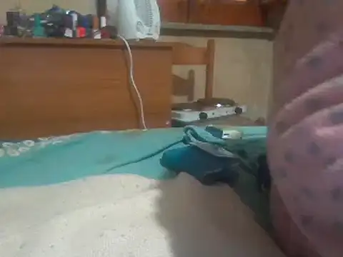 Snapshot of biuv chatting on March 13, 10:15 am biuv online show from March 13, 10:15 am