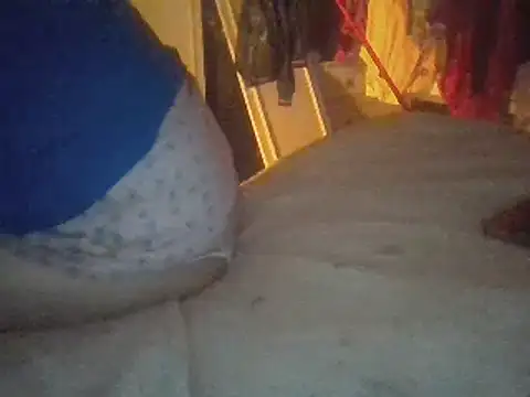 Snapshot of biuv chatting on March 14, 9:21 pm biuv online show from March 14, 9:21 pm