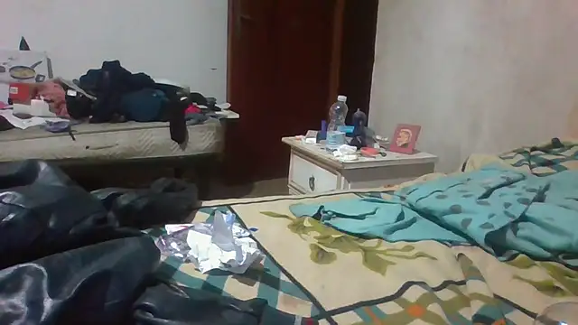 Snapshot of biuv chatting on November 5, 10:59 am biuv online show from November 5, 10:59 am