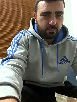 Snapshot of petan33 chatting on November 22, 12:53 am petan33 online show from November 22, 12:53 am