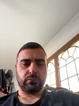 Snapshot of petan33 chatting on February 9, 11:14 am petan33 online show from February 9, 11:14 am