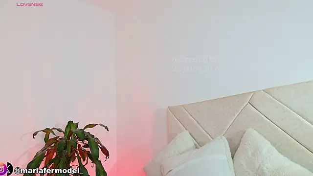 Mariafer05 online show from May 26, 4:25 pm