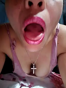 LunaDrago online show from March 9, 10:41 am