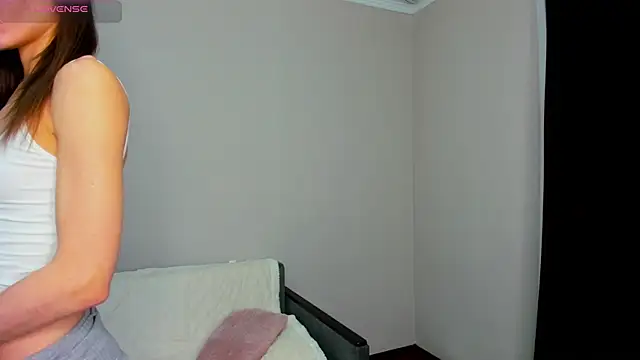 Snapshot of -Sacura- chatting on October 7, 3:31 pm -Sacura- online show from October 7, 3:31 pm