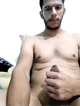 G0stragos online show from January 11, 1:32 pm