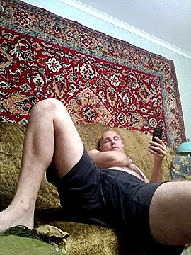 Pineapple04 online show from July 1, 7:35 pm