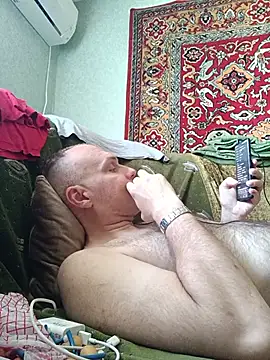 Pineapple04 online show from July 20, 10:39 am