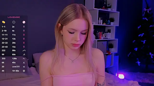 aneta alisha online show from January 20, 4:55 pm