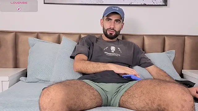 Ethan  Walker online show from June 2, 7:49 pm