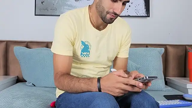 Ethan  Walker online show from July 9, 6:56 pm